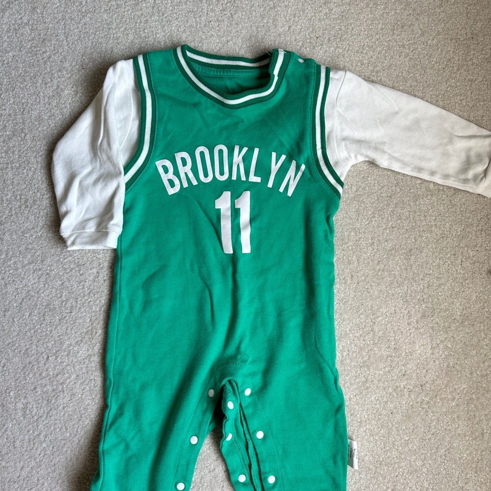 Green Brooklyn 11 Baby Romper bodysuit 12-18months